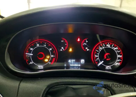 2013 Dodge Dart Sxt z USA, uszkodzony, nr VIN 1C3CDFBA8DD149169